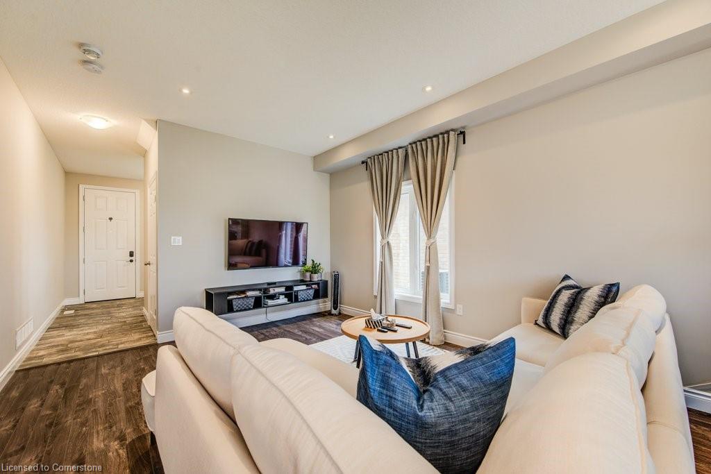 318 William Street Property Photo 8