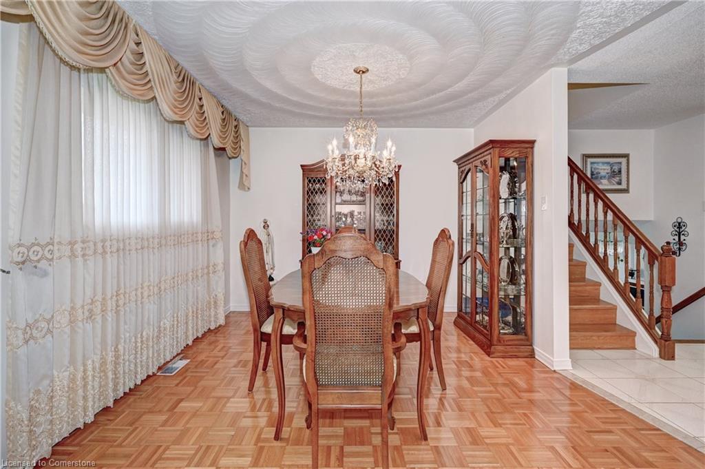 7 Quaiser Street Property Photo 11