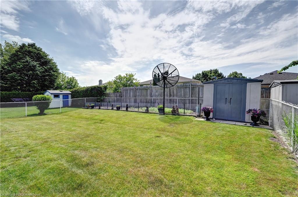 7 Quaiser Street Property Photo 42