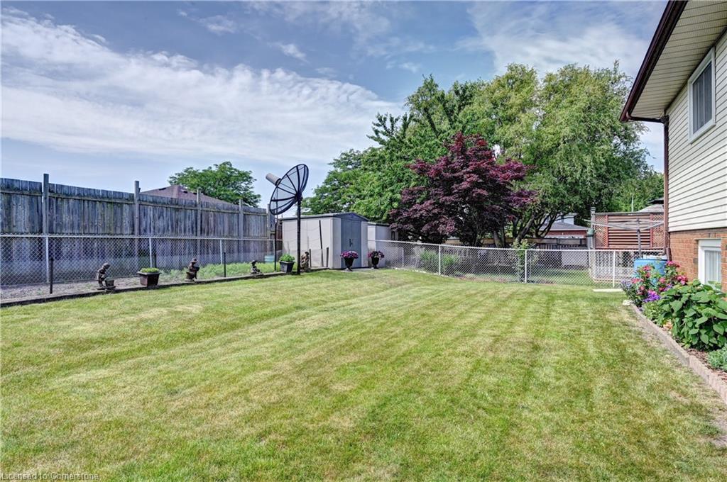 7 Quaiser Street Property Photo 43