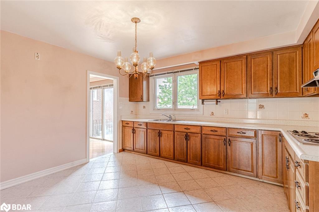 39 Frith Road Property Photo 5