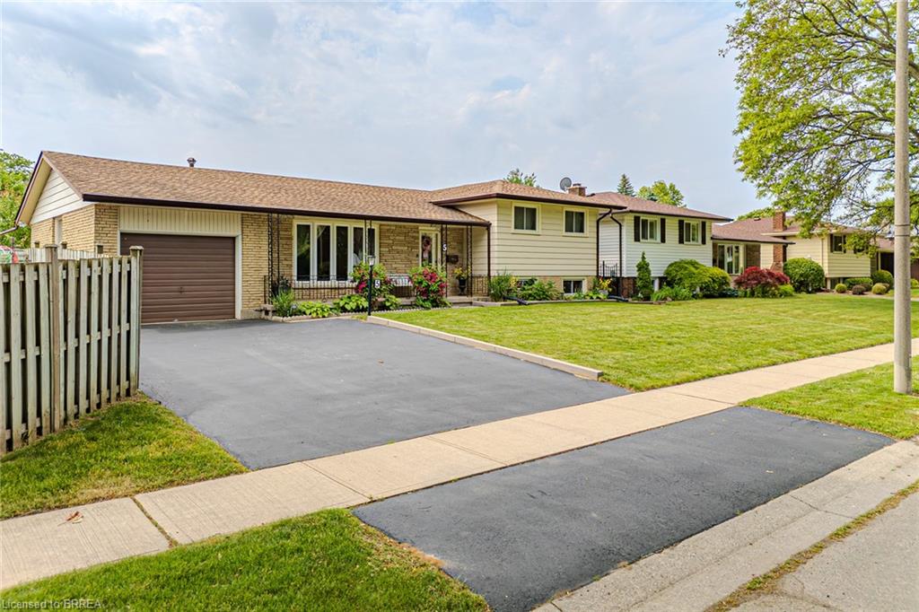 5 Pippin Drive Property Photo 1