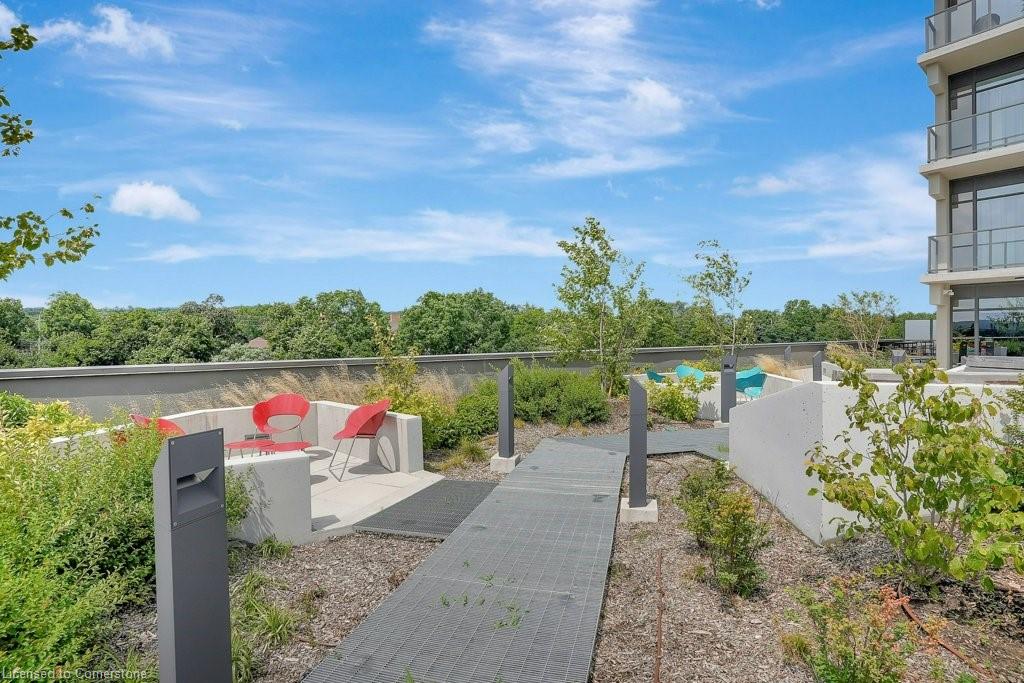 1511-15 Glebe Street Property Photo 3