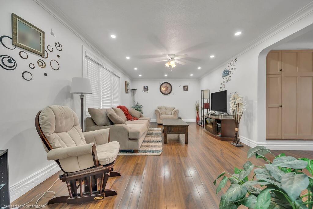 26 Brock Road N Property Photo 6