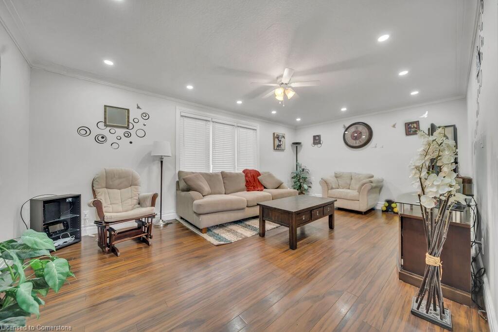 26 Brock Road N Property Photo 5