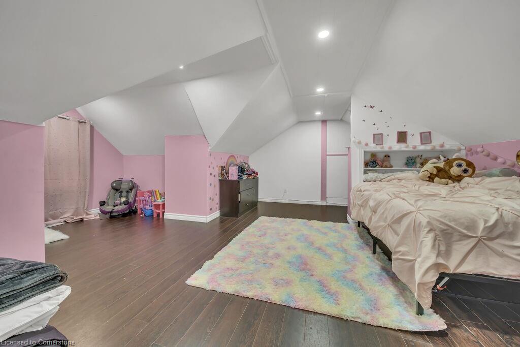 26 Brock Road N Property Photo 14