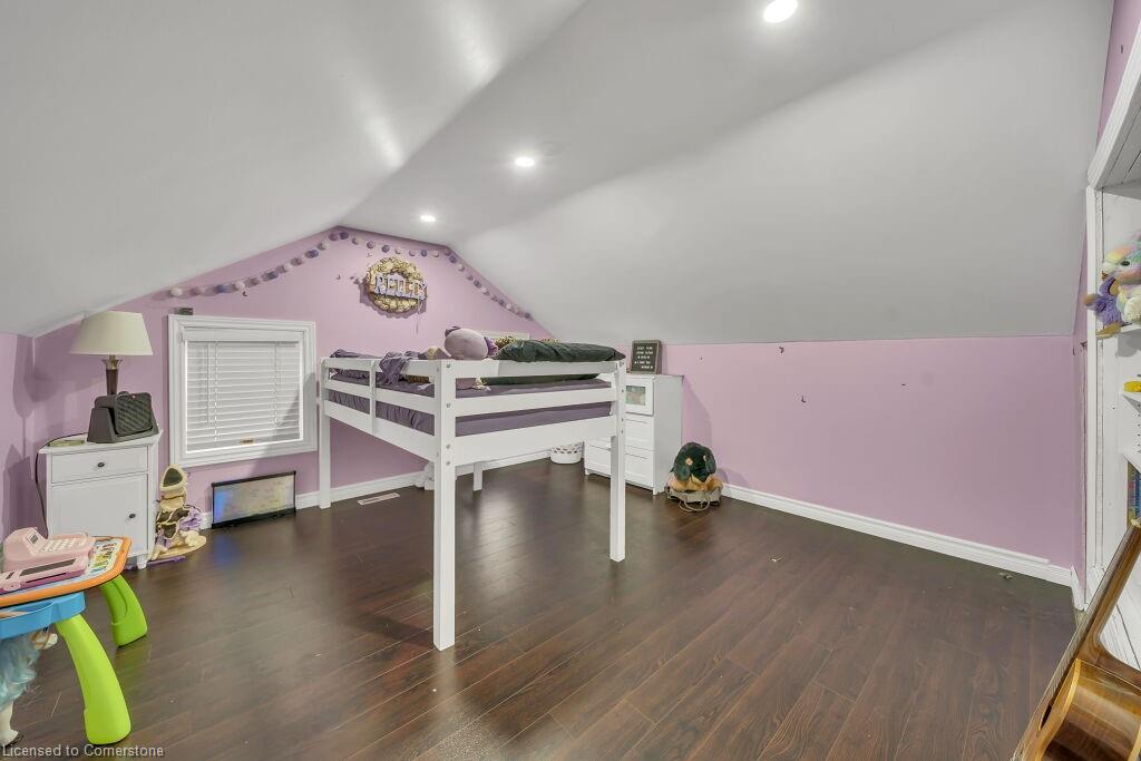 26 Brock Road N Property Photo 15