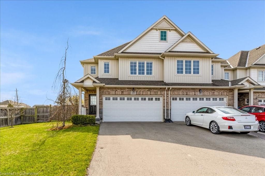 187 Cardinal Crescent Property Photo 1
