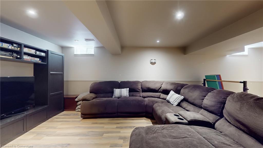7 Vidal Court Property Photo 35