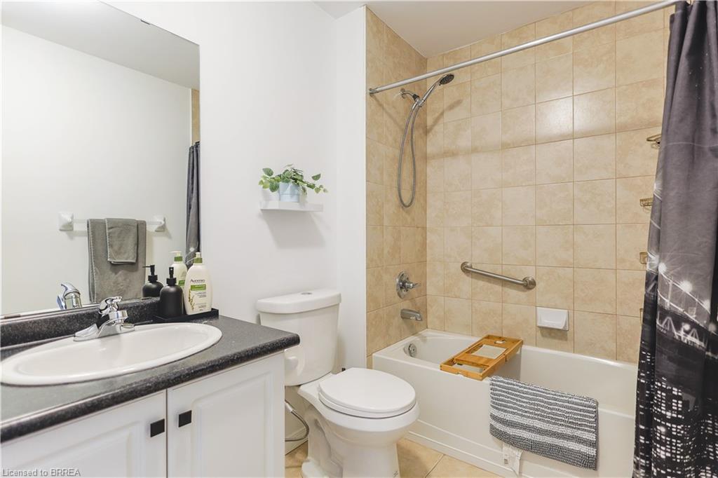 3-1328 Upper Sherman Avenue Property Photo 24