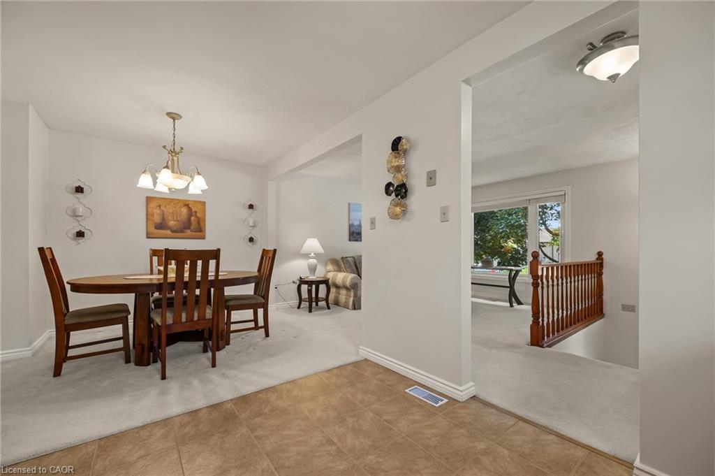 84 Bakersfield Drive Property Photo 12