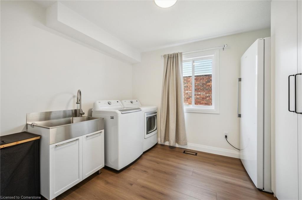 56 Sweeney Crescent Property Photo 19