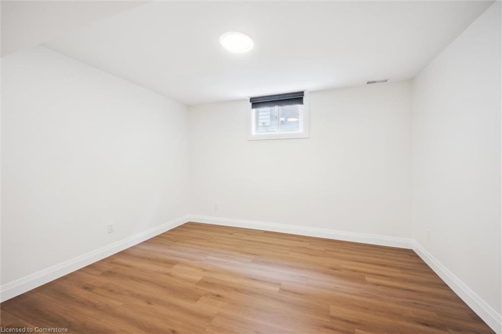 56 Sweeney Crescent Property Photo 31
