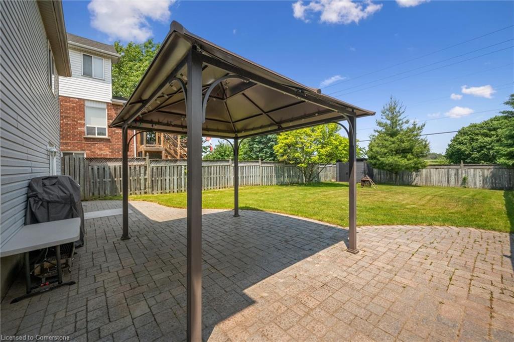 56 Sweeney Crescent Property Photo 38