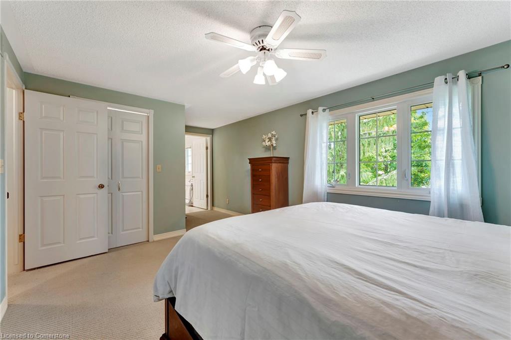920 Walton Avenue N Property Photo 21
