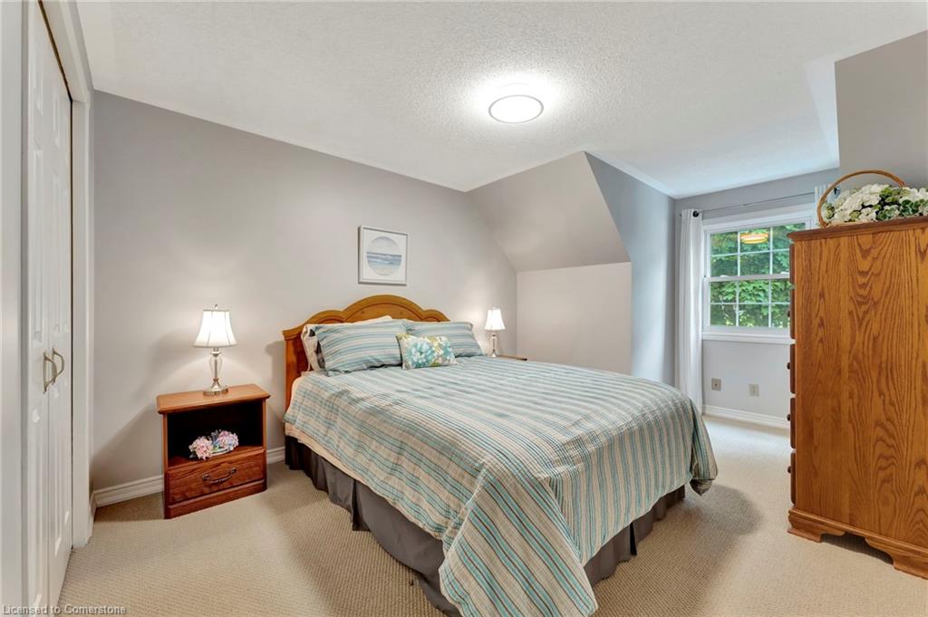 920 Walton Avenue N Property Photo 27