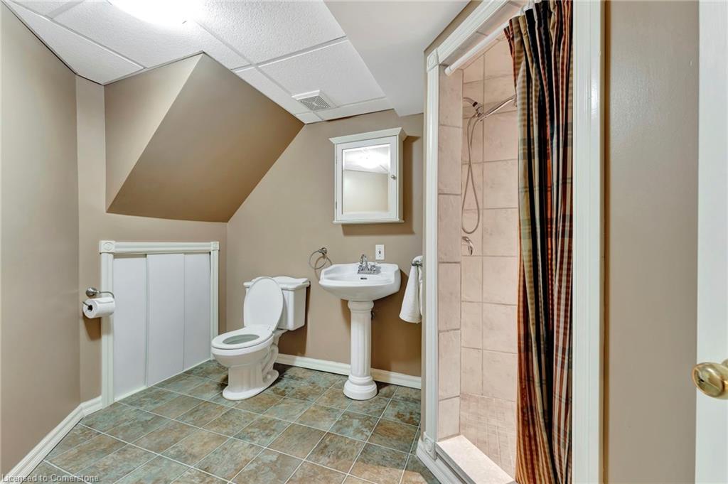 920 Walton Avenue N Property Photo 30