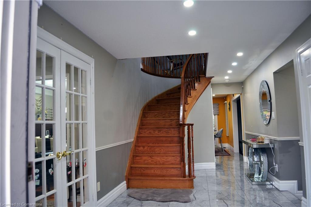 15 Talia Court Property Photo 6
