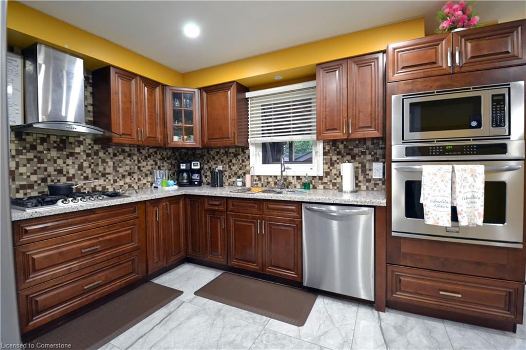 15 Talia Court Property Photo 12