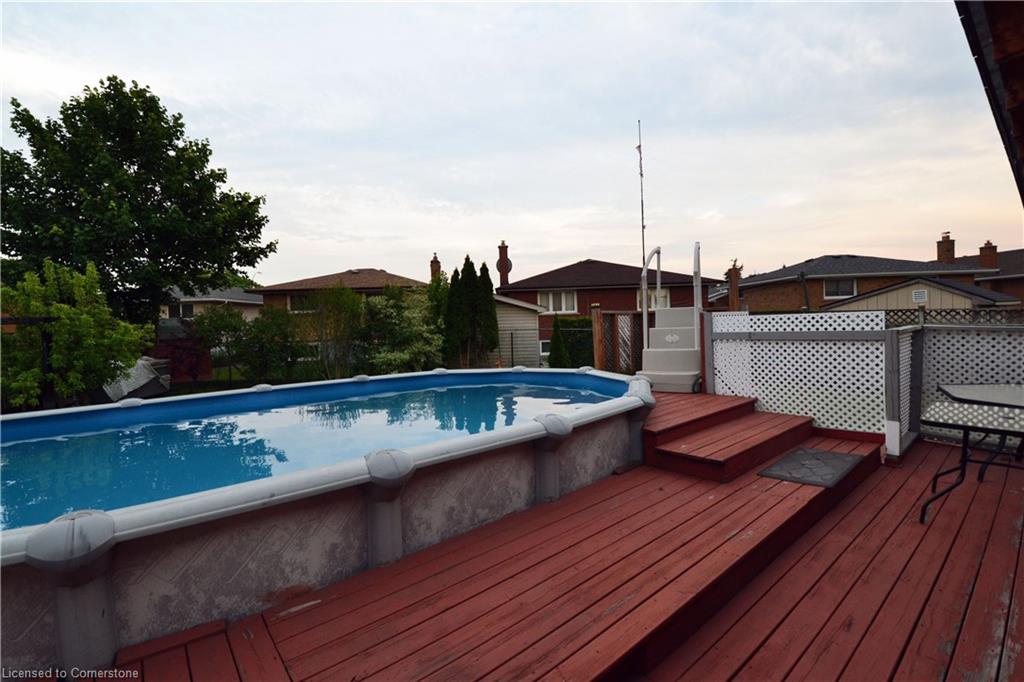 15 Talia Court Property Photo 18