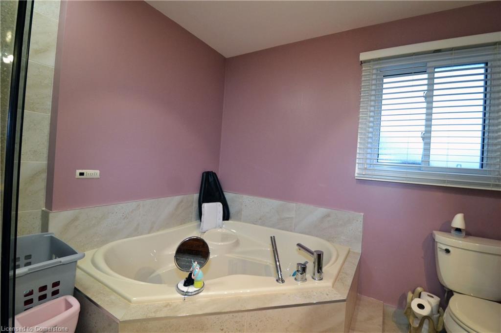15 Talia Court Property Photo 34