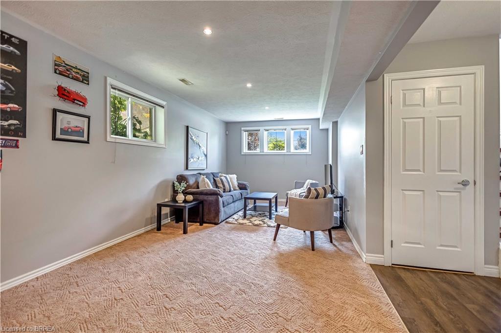 28 Strong Court Property Photo 21