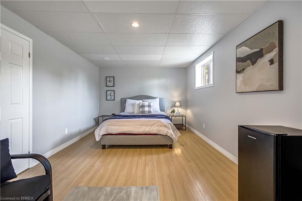 28 Strong Court Property Photo 27