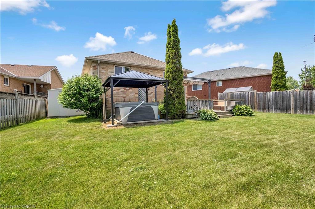 28 Strong Court Property Photo 32