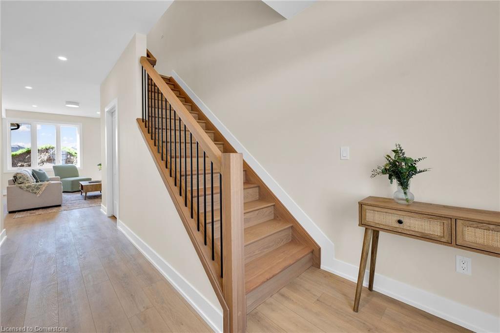 160 Craddock Boulevard Property Photo 20