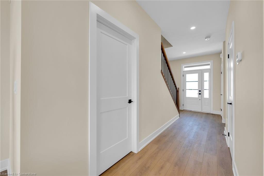160 Craddock Boulevard Property Photo 35