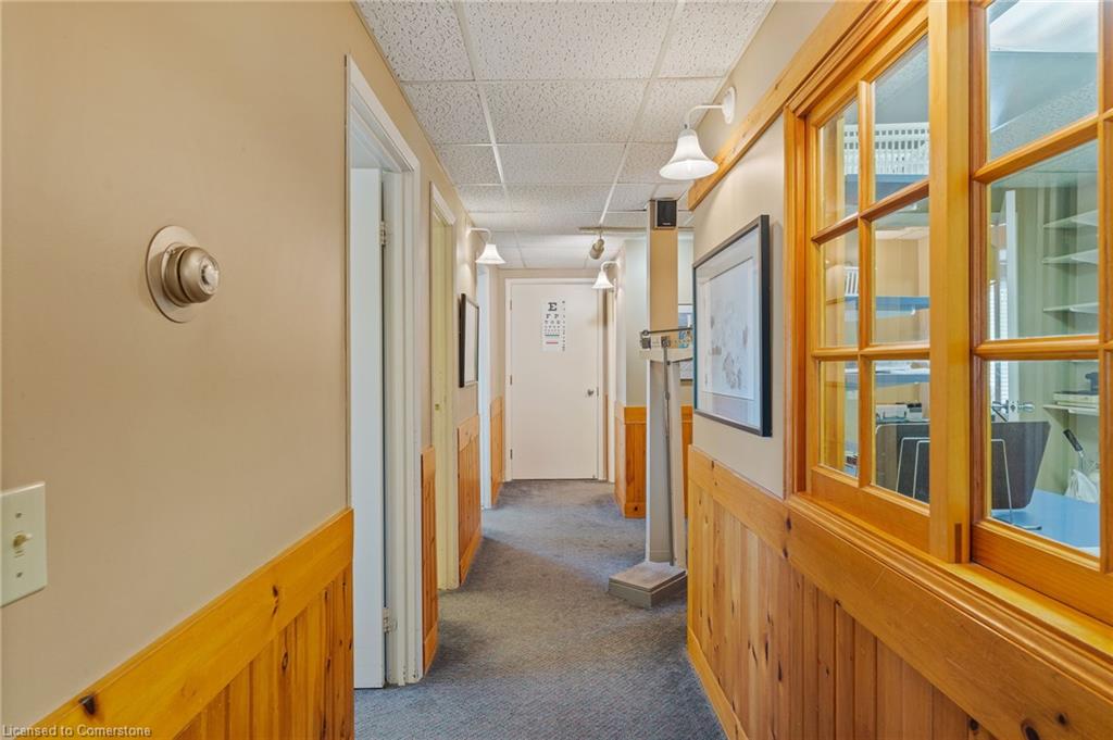6 Munsee St S Property Photo 24