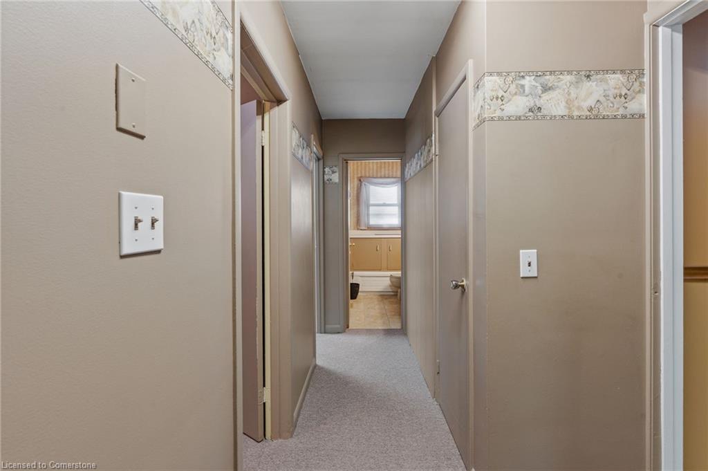 6 Munsee St S Property Photo 43