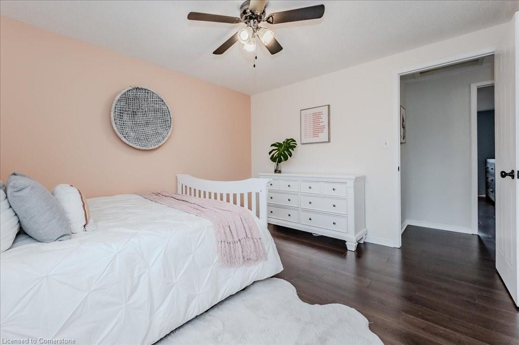 837 Edgar Street W Property Photo 17