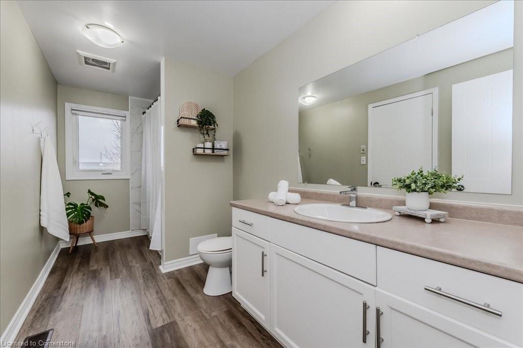 837 Edgar Street W Property Photo 23