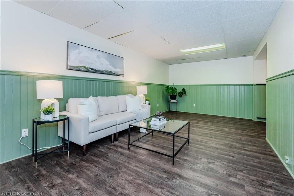 837 Edgar Street W Property Photo 27
