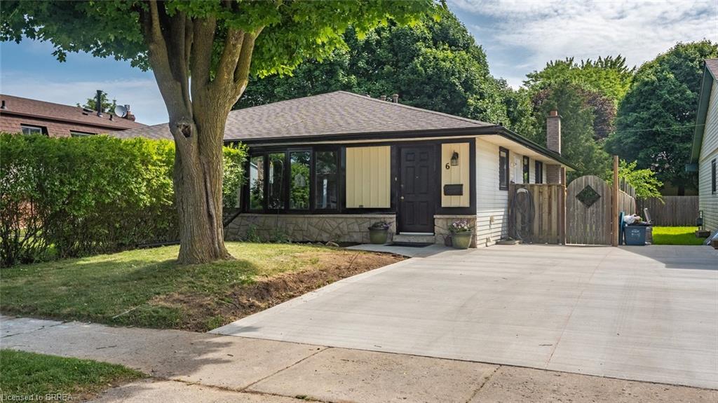 6 Beechwood Avenue Property Photo 1