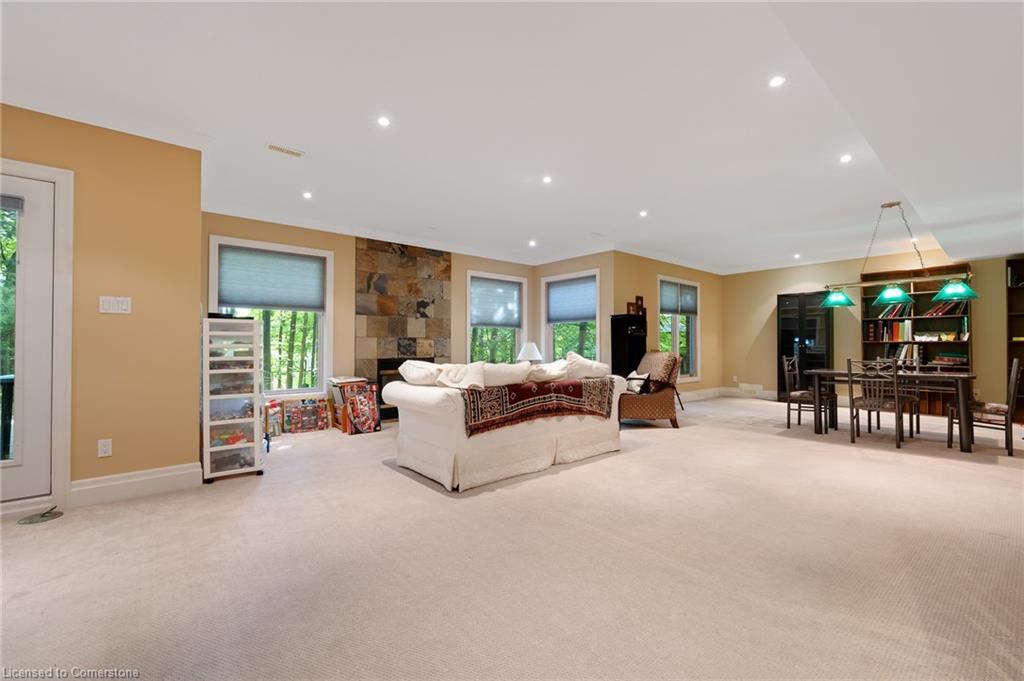 273 Carrington Place Property Photo 33