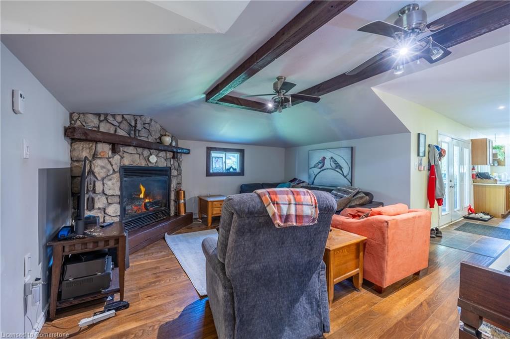 18 Addison Street Property Photo 7