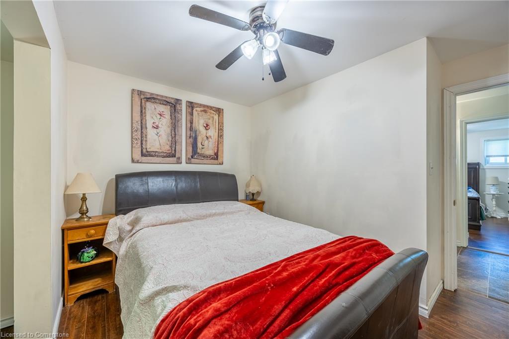 18 Addison Street Property Photo 19