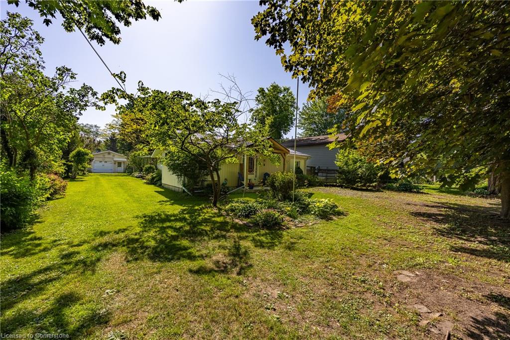 18 Addison Street Property Photo 27