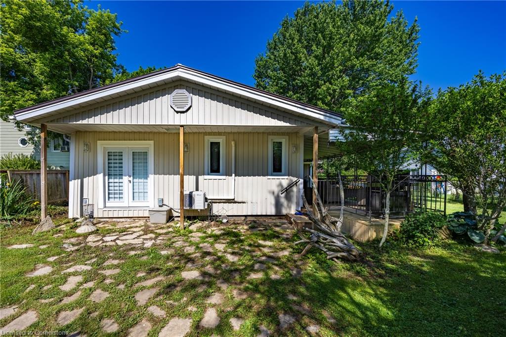 18 Addison Street Property Photo 34