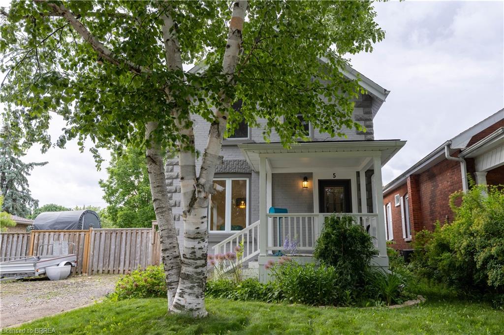 5 Wellington Street Property Photo 3