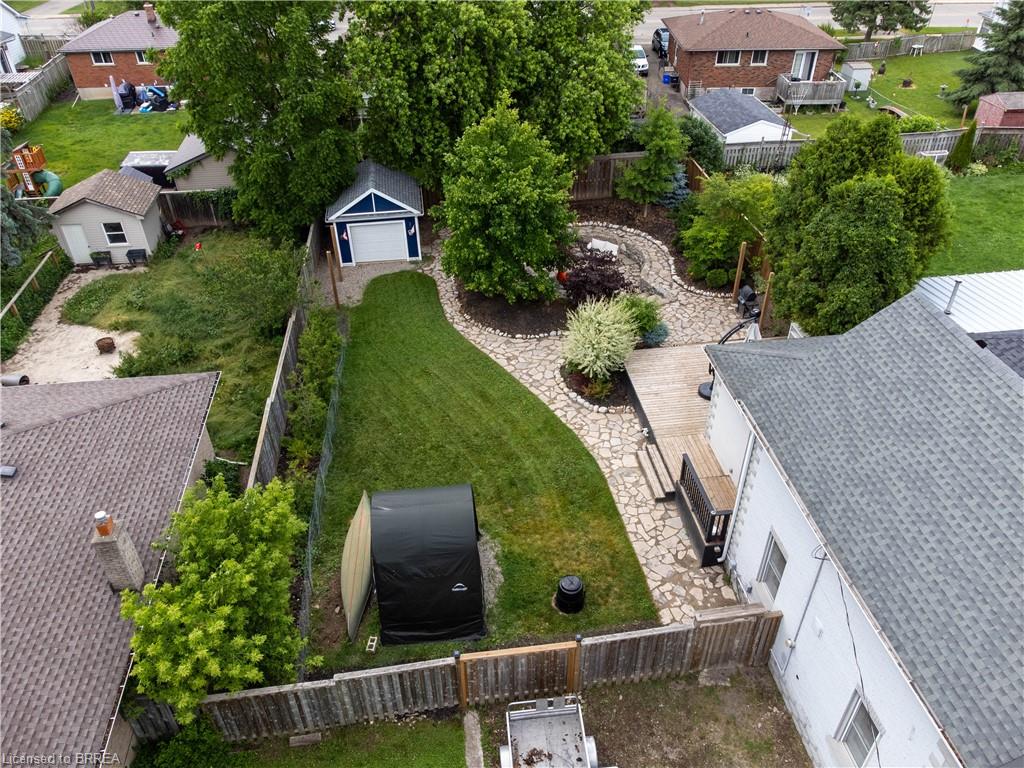 5 Wellington Street Property Photo 5