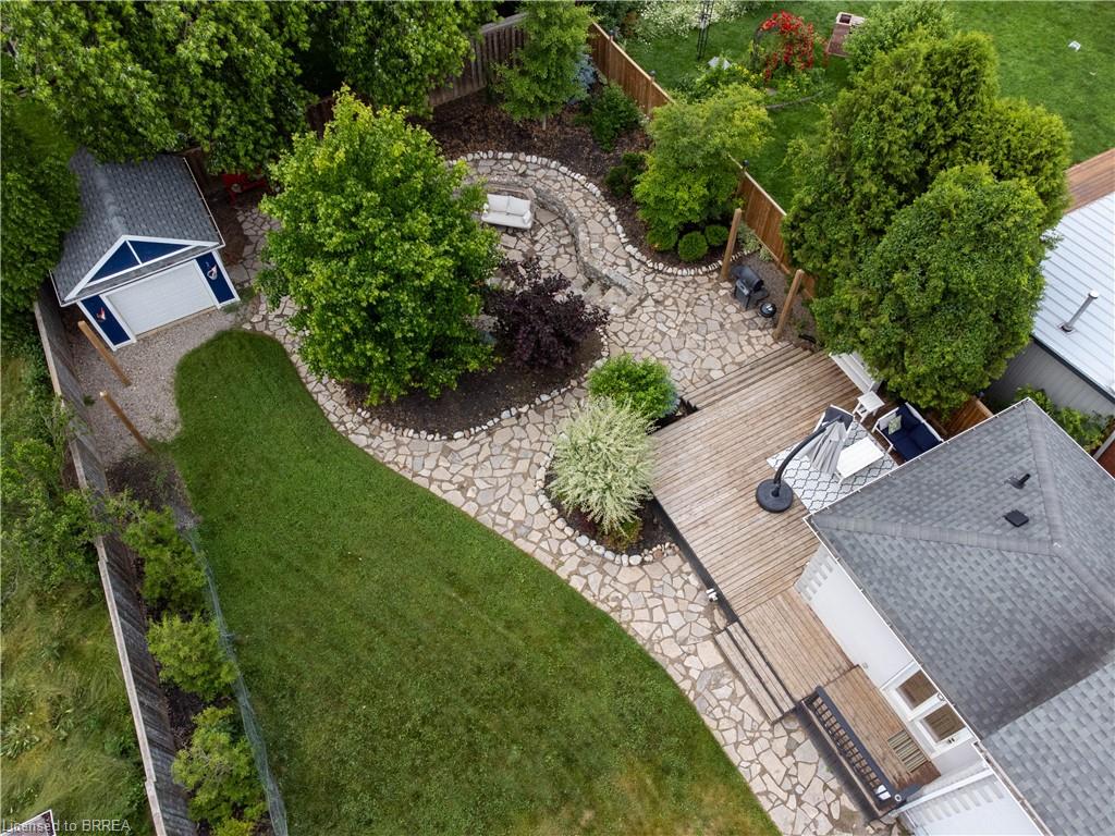 5 Wellington Street Property Photo 8