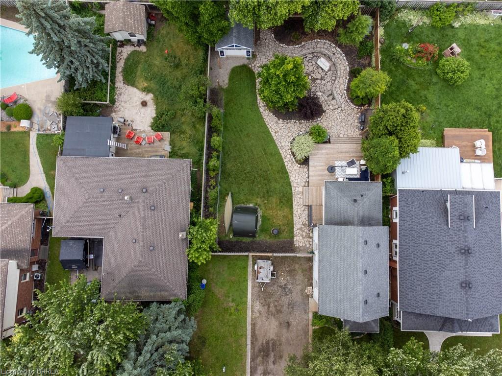 5 Wellington Street Property Photo 10