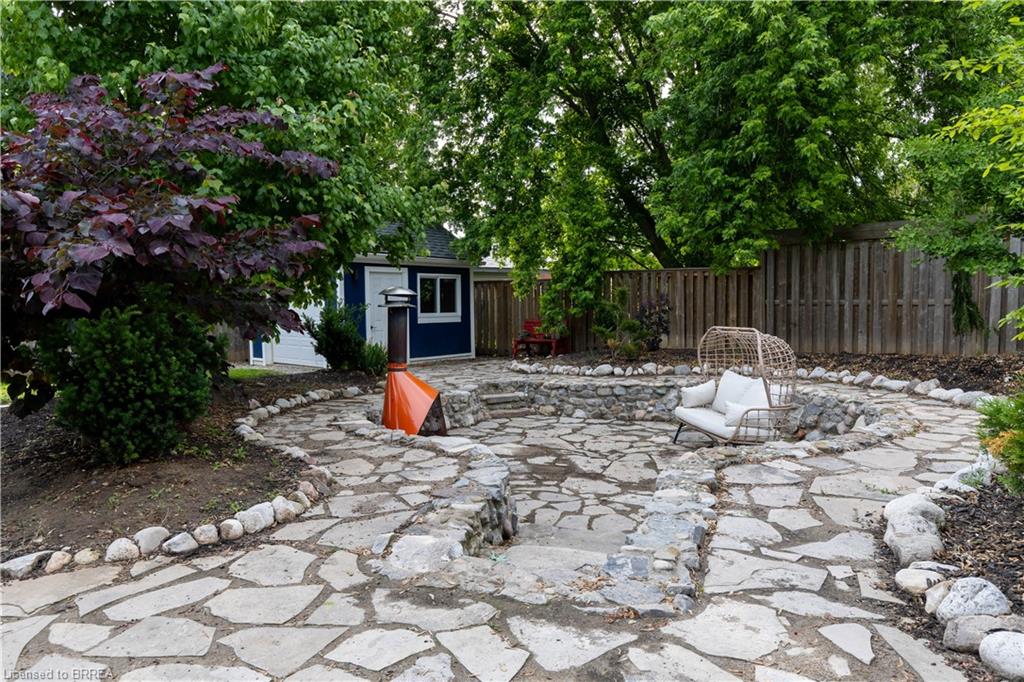 5 Wellington Street Property Photo 14