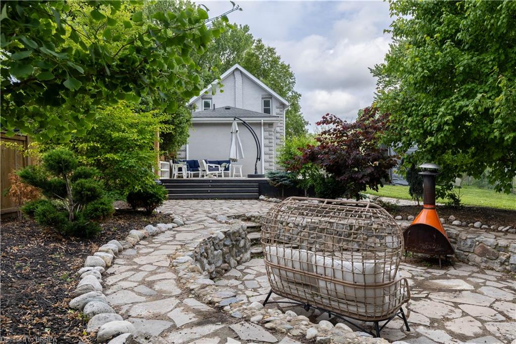 5 Wellington Street Property Photo 20