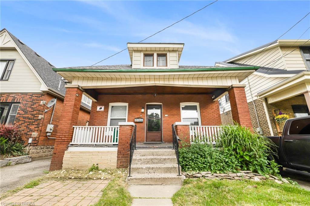 104 Mary Street Property Photo 1