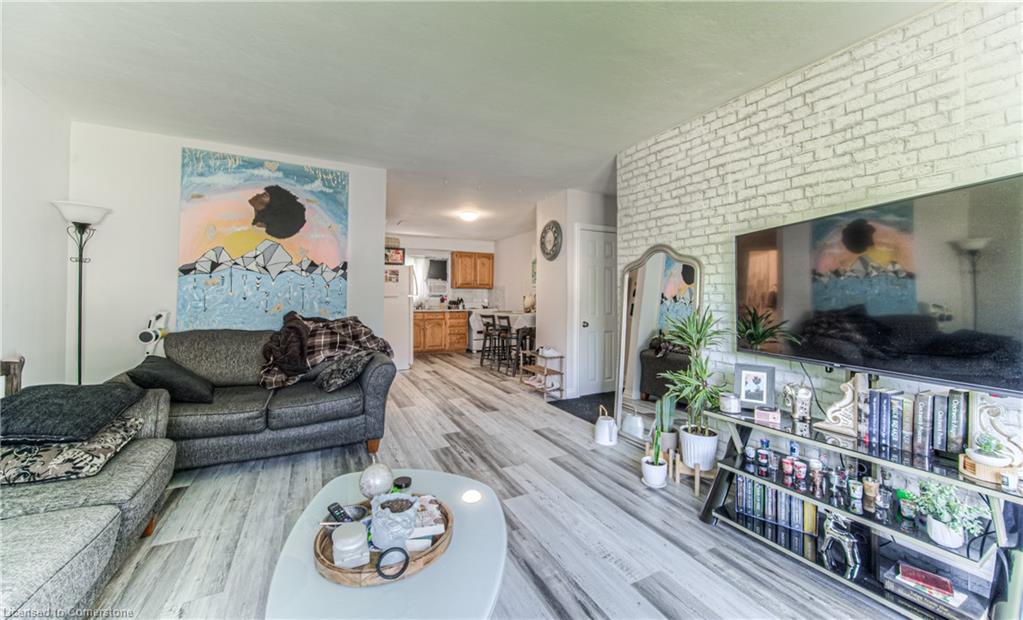 76 Barbara Crescent Property Photo 20