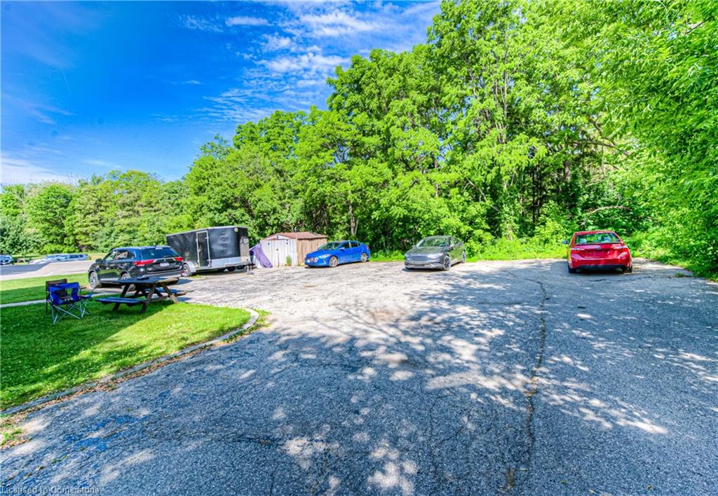 76 Barbara Crescent Property Photo 33
